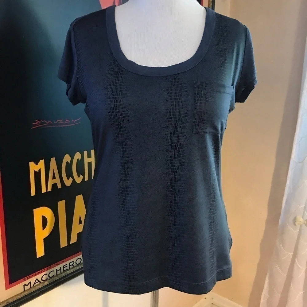 Calvin Klein: Blue/ Black Short Sleeved Snake Top